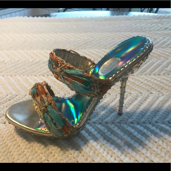 Jeweled Sacco Dressy Heels - Picture 4 of 9